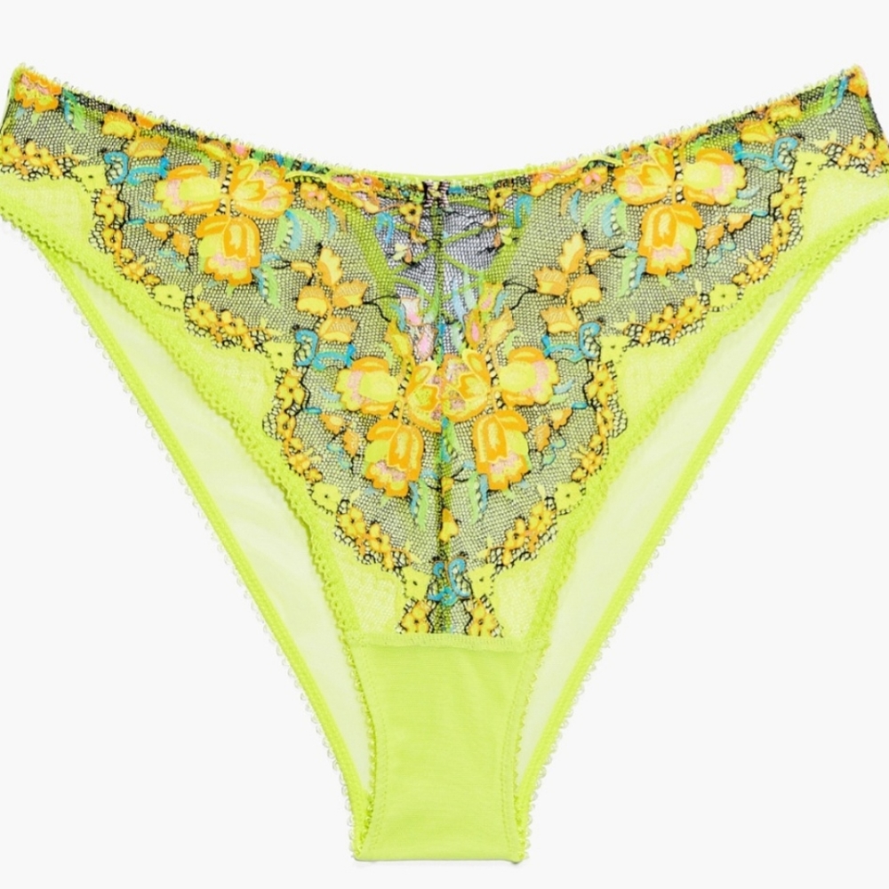 Savage x Fenty sweetheart lace high leg bikini small, wild bunch floral pattern.